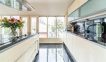 Kerkstraat Experience Apartment Amsterdam 4*,